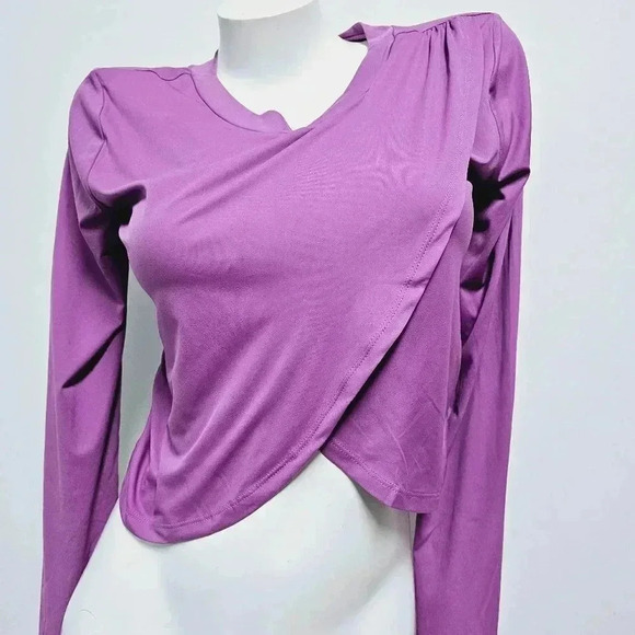 free people movement cropped long sleeve scallop front top med - Picture 6 of 13